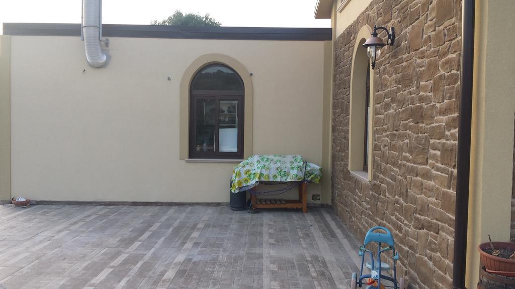 Agriturismo Donna Beatrice Bianco Exterior foto
